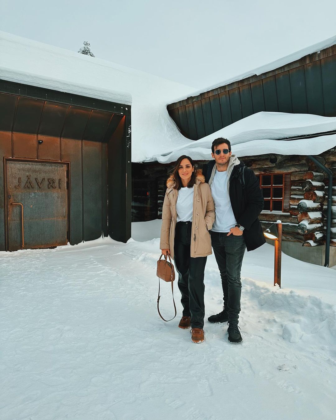 Tamara Falco e Íñigo Onieva en el Polo Norte. 