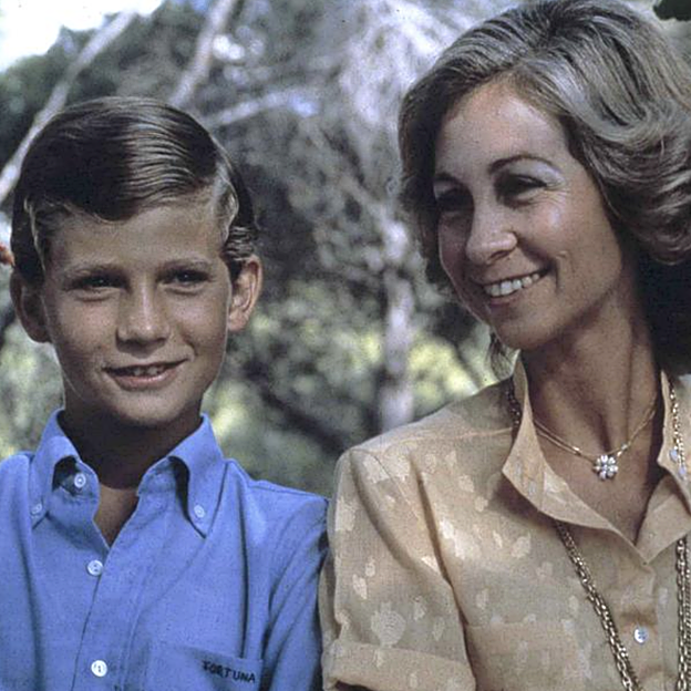 La reina Sofía siempre ha tenido una complicidad muy especial con su hijo, Felipe de Borbón. 