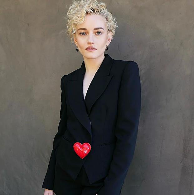 Julia Garner, la actriz elegida para interpretar a Madonna en la película sobre su vida.