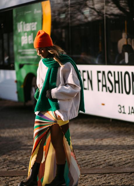 Imagen - La influencer Sara Baceiredo con bomber de Zara. Foto: Launchmetrics Spotlight