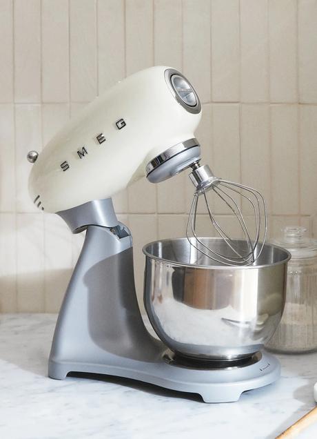 Imagen - Robot amasadora Smeg