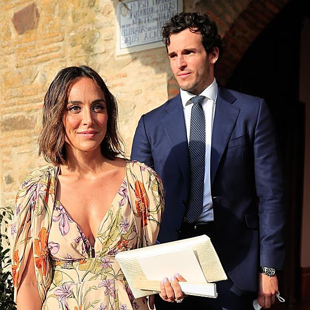 Tamara Falcó e Íñigo Onieva, de boda en boda: besos, filtraciones y la imagen de la ruptura