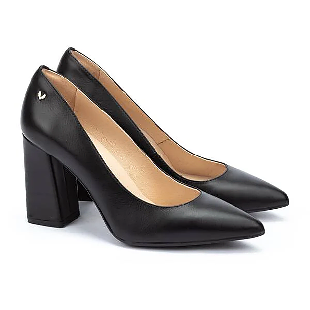 Imagen principal - Los zapatos de Martinelli, Clarks y Bimani.