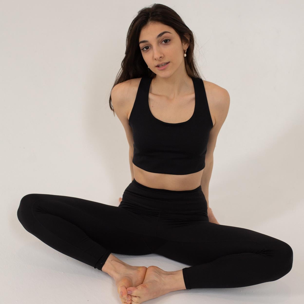 Mujer con ropa deportiva