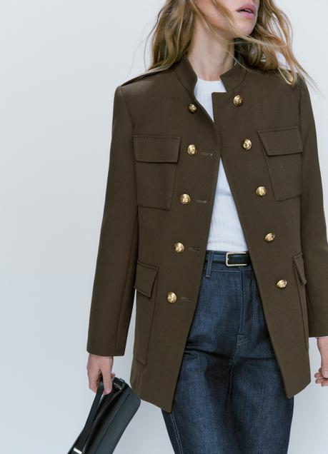 Imagen - Americana con doble botonadura de Massimo Dutti (169,99 euros)
