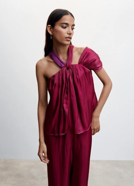 Imagen - Blusa asimétrica satinada de Mango (39,99 euros)