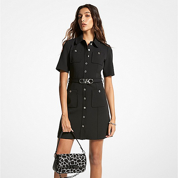 El vestido camisero de Michael Kors.