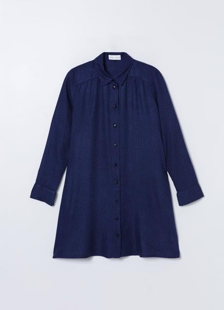 Imagen - Vestido camisero en azul marino de Lefties. Foto: Lefties.