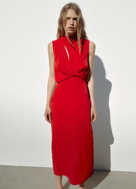Imagen - Vestido drapeado de Zara (39,99 euros)