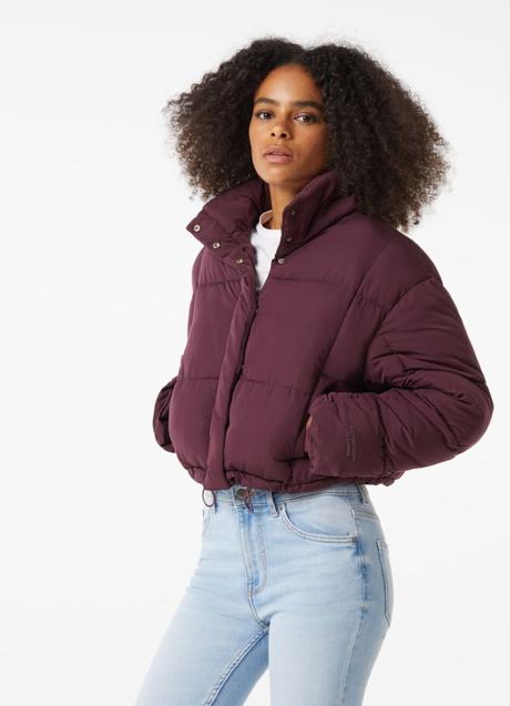 Imagen - Anorak cropped de Bershka, 14,90€.