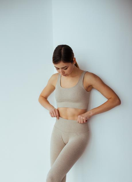 Imagen - Mujer con ropa deportiva/PEXELS