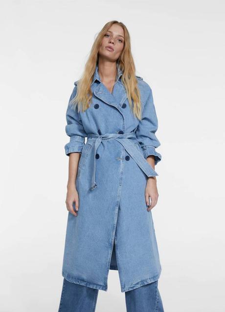 Imagen - Trench largo en tejido denim de Stradivarius