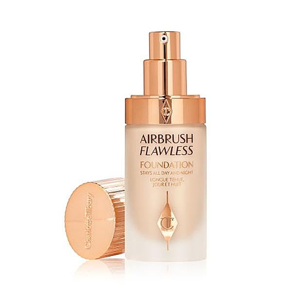 Airbrush Flawless Foundation de Charlotte Tilbury.