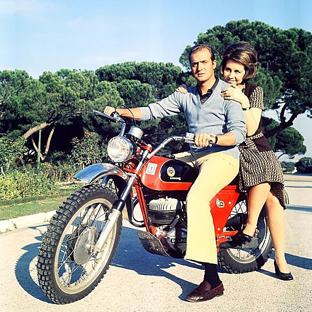 La reina Sofía no tuvo la culpa: por qué las amigas entrañables del rey Juan Carlos (de Bárbara a Corinna) se empeñan en achacarle sus problemas