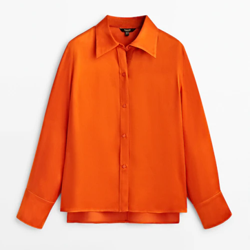 Imagen secundaria 1 - La blazer de Zara, la camisa de Massimo Dutti y los pantalones de H&M.