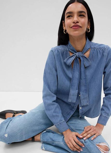 Imagen - Camisa denim con lazada al cuello