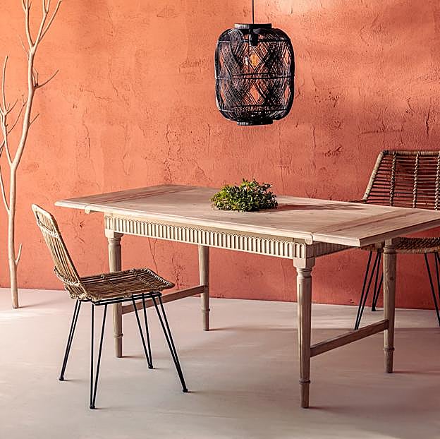 Mesa extensible de The Masie (729.99 euros).