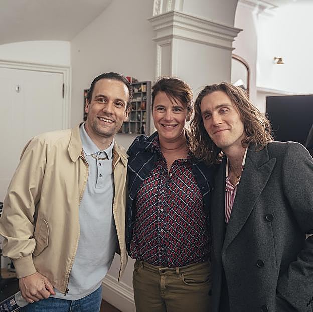 Imagen de la serie británica, Rain Dogs.