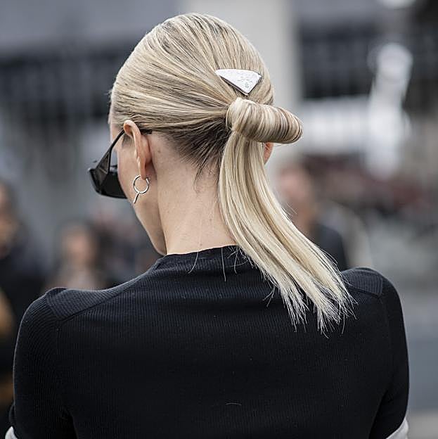 Tres peinados con coleta originales y muy fáciles de hacer que han arrasado en el street style y que puedes copiar desde casa