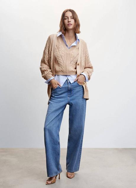 Imagen - Conjunto de punto trenzado con cárdigan y chaleco