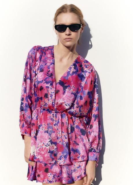 Imagen - Vestido con estampado de flores de Zara (35,99 euros)