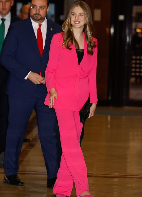 Imagen - La princesa Leonor con un traje rosa. / GTRES