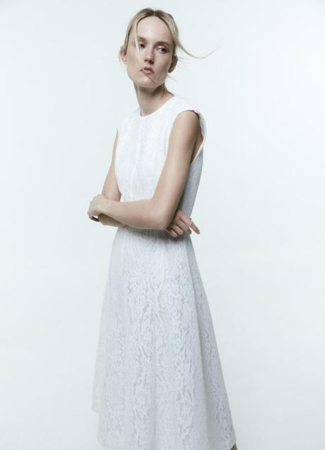Imagen - Vestido blanco de Sfera (49,99 euros)