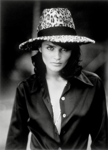 Imagen - Helena Christensen para Roberto Verino. 