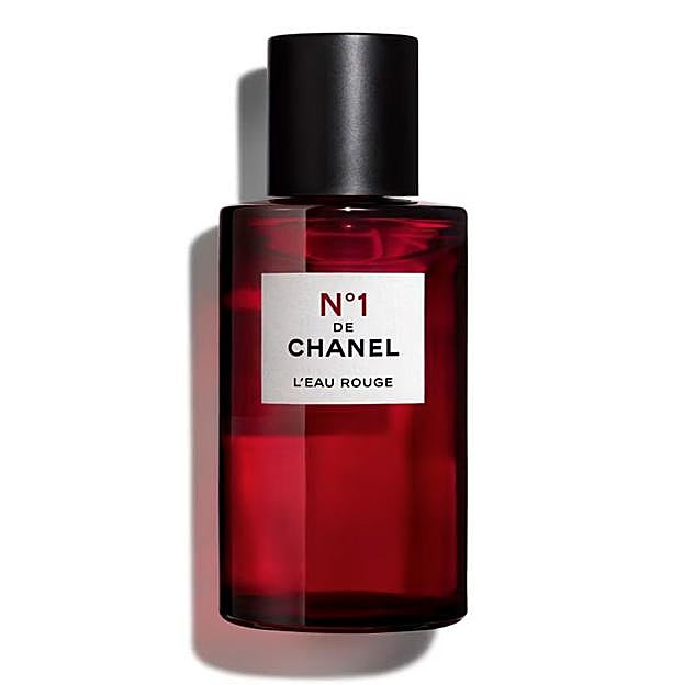 L'Eau Rouge Agua Perfumada Revitalizante Nº1 de Chanel.