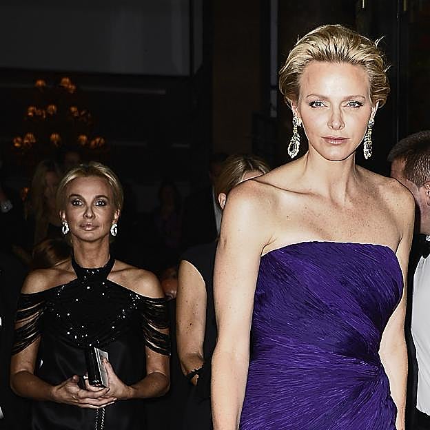 La estrecha (y desconocida) relación de Corinna Larsen con Charlène de Mónaco y Alberto II que se arruinó por culpa del rey Juan Carlos