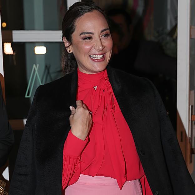 Tamara Falcó se va al cumpleaños de su hermano con una falda de Zara y el mejor look de invitada del año