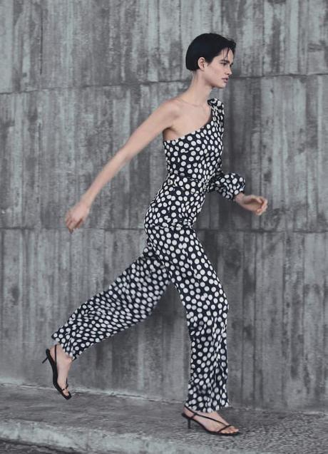 Imagen - Mono asimétrico de Mango (59,99 euros)