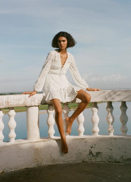 Imagen - Vestido blanco de Zara (49,99 euros)