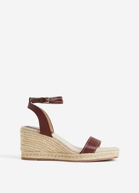 Imagen - Sandalias de esparto H&M (59,99 euros)
