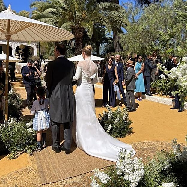 La parte trasera del vestido de novia de Teresa Baca.