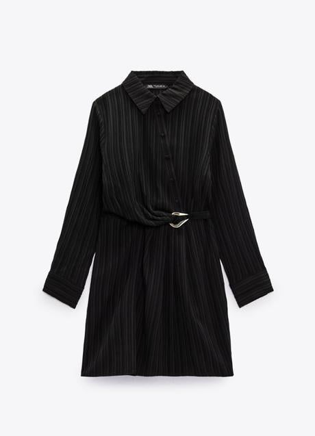 Imagen - El vestido camisero negro de Zara.
