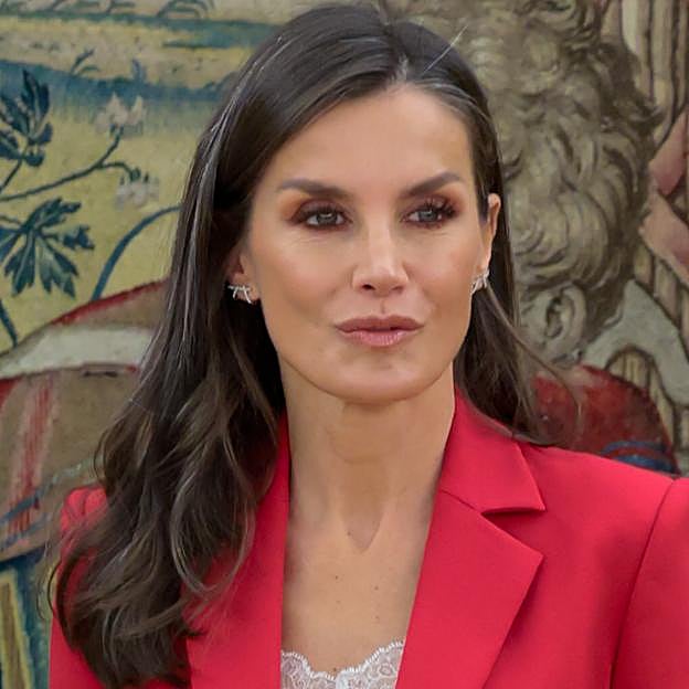 El maquillaje rosa de la reina Letizia.