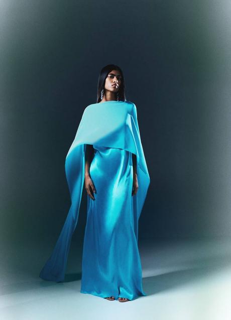 Imagen - Vestido largo con capa en turquesa