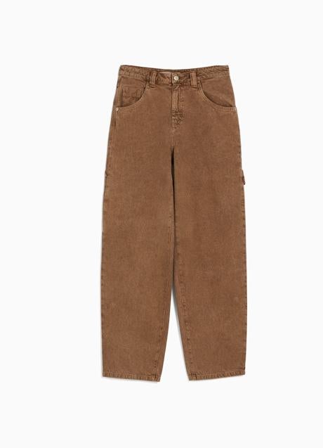 Imagen - Vaqueros estilo balloon de Bershka. Foto: Bershka.