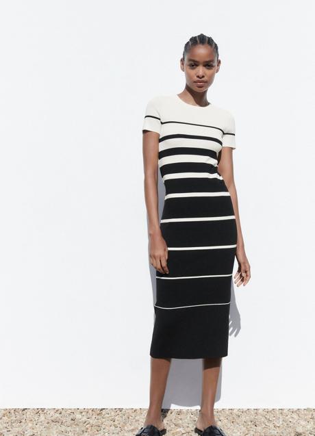 Imagen - Vestido de punto con estampado de rayas. Foto: Zara.