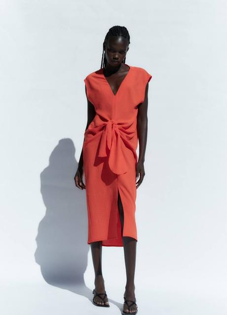 Imagen - Vestido midi con detalle de nudo color coral