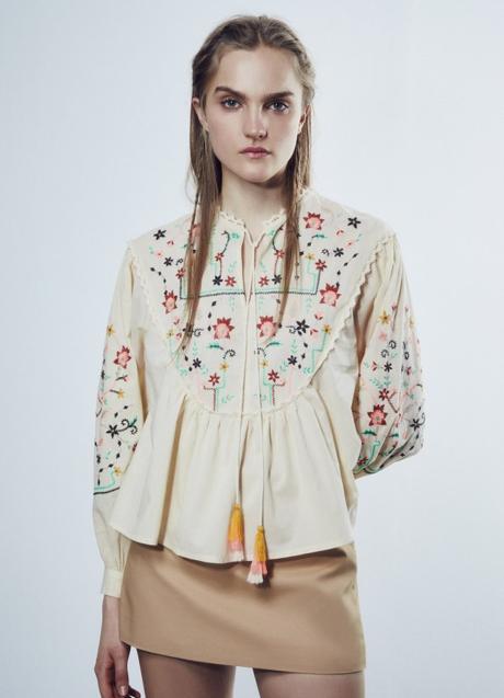 Imagen - Blusa con bordados de Sfera (35,95 euros)