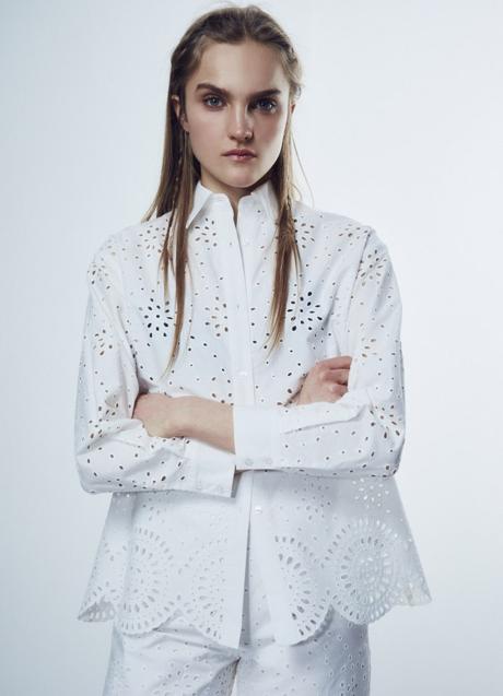 Imagen - Camisa con bordados de Sfera (39,99 euros)