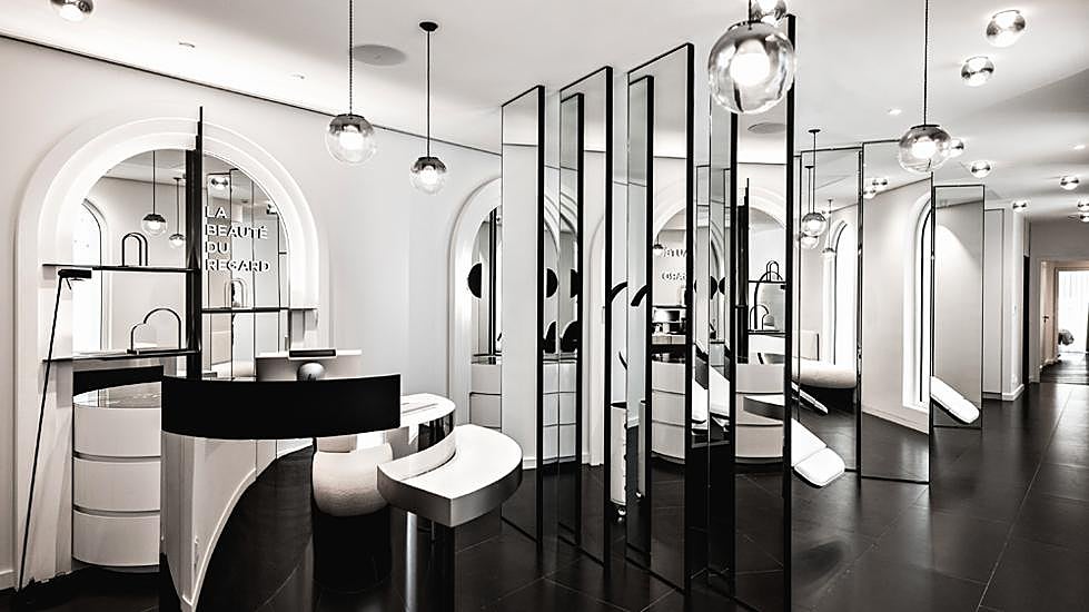 La Maison de Beauté Carita, en París, ha reabierto sus puertas con este nuevo diseño.
