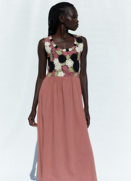 Imagen - Vestido con crochet de Sfera (21,99 euros)