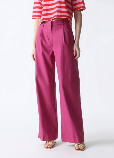 Imagen - Pantalón wide leg de vestir con pinzas en rosa
