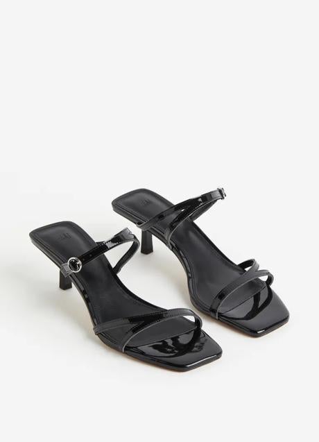 Imagen - Sandalias negras de H&M (24,99 euros)
