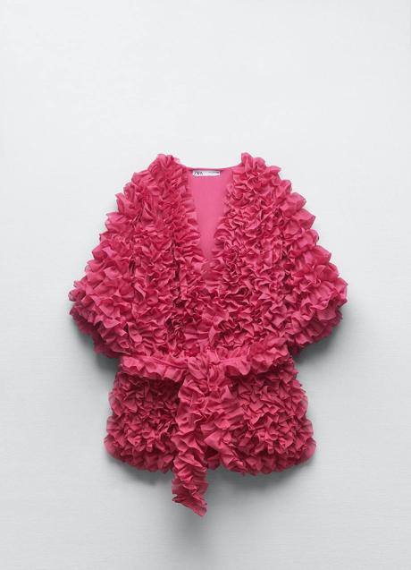 Imagen - Chaqueta rosa con volantes superventas de Zara