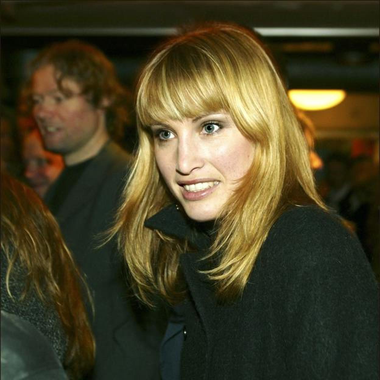 Eva Sannum, de negro, en una foto de archivo. 