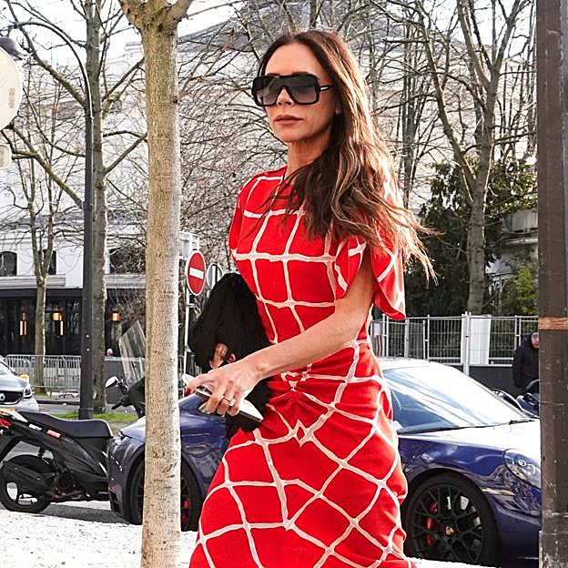 Mango tiene el vestido favorito de Victoria Beckham que sigue todas las tendencias de 2023